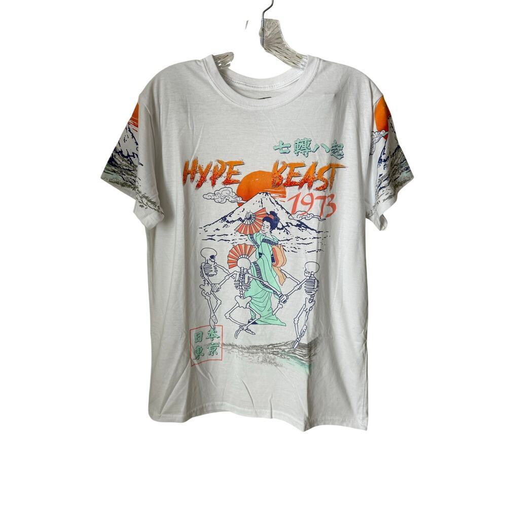 Fresh Laundry Japanese T-Shirt Size Medium